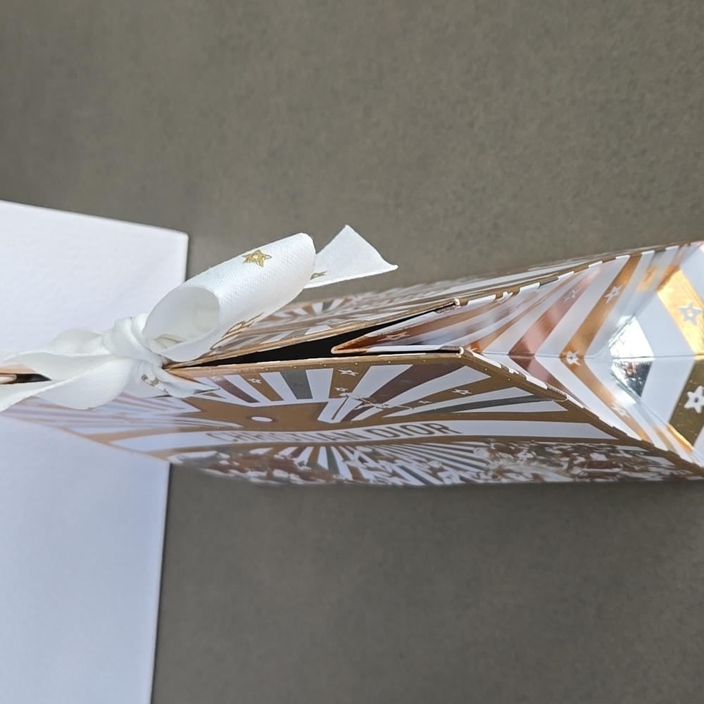 New Chic Dior set gold star design 2025 Dior pouch, Bag, Ribbon Card & Envelope - Picture 12 of 12